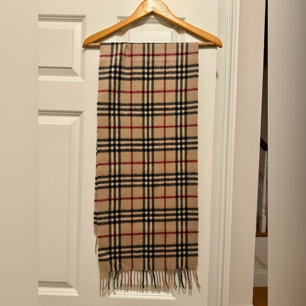 Burberry Cashmere Beige Plaid Scarf